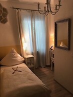 Hotel Am Volksgarten