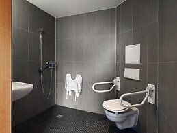B&B HOTEL Krefeld-Süd