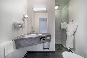 Hotel Oberhausen Neue Mitte affiliated by Meliá
