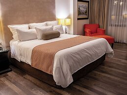 Tikal Futura Hotel & Convention Center