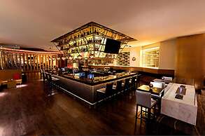 Tikal Futura Hotel & Convention Center