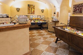 Art Hotel Commercianti