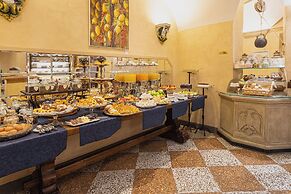 Art Hotel Commercianti