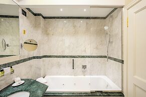 Art Hotel Commercianti