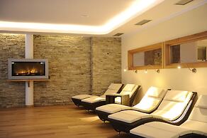 AlpHoliday Dolomiti Wellness