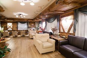 AlpHoliday Dolomiti Wellness