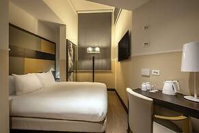 Cosmopolita Hotel Rome, Tapestry Collection by Hilton