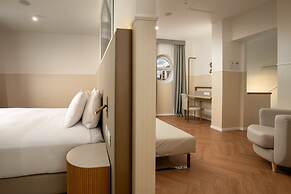 Cosmopolita Hotel Rome, Tapestry Collection by Hilton