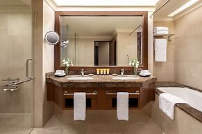 Sule Shangri-La, Yangon