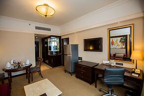 Sule Shangri-La, Yangon