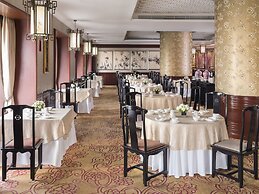 Sule Shangri-La, Yangon