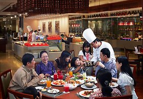 Sule Shangri-La, Yangon