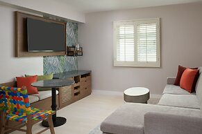 Hotel Rumbao, a Tribute Portfolio Hotel