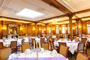 Classic Lodges - The White Swan