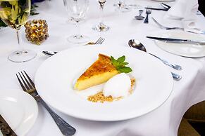 Classic Lodges - The White Swan