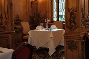 Classic Lodges - The White Swan