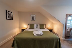 Classic Lodges - The White Swan
