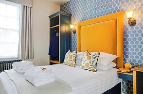 Thatchers Hotel