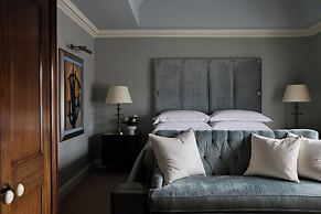 The Egerton House Hotel