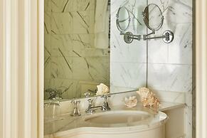 The Egerton House Hotel