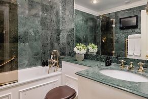 The Egerton House Hotel