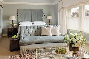 The Egerton House Hotel