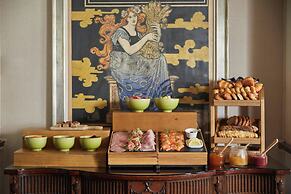 The Egerton House Hotel