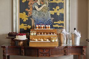 The Egerton House Hotel