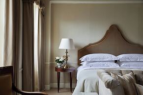 The Egerton House Hotel