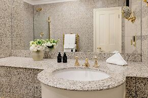 The Egerton House Hotel