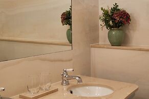 The Egerton House Hotel