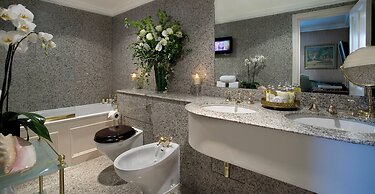 The Egerton House Hotel