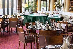 Everglades Hotel