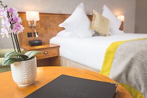 Everglades Hotel