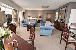 Everglades Hotel