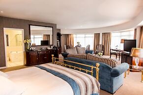 Everglades Hotel