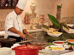 Novotel Mumbai Juhu Beach Hotel