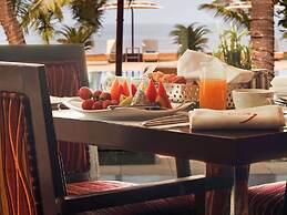 Novotel Mumbai Juhu Beach Hotel