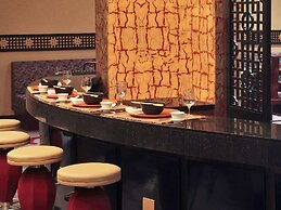 Novotel Mumbai Juhu Beach Hotel