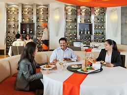Novotel Mumbai Juhu Beach Hotel