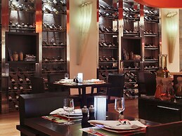 Novotel Mumbai Juhu Beach Hotel