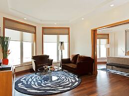 Novotel Mumbai Juhu Beach Hotel