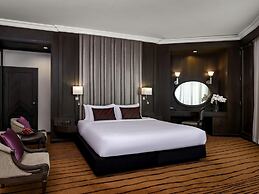 Grand Mercure Bangkok Atrium