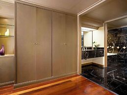 Grand Mercure Bangkok Atrium