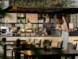 Grand Mercure Bangkok Atrium