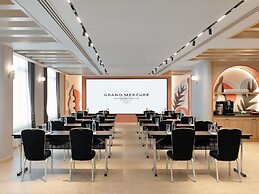 Grand Mercure Bangkok Atrium