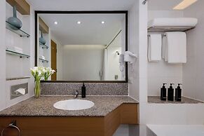 Grand Mercure Bangkok Atrium