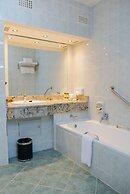 Holiday Inn Bulawayo by IHG