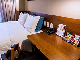Mercure Curitiba Golden Hotel