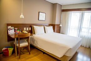 Mercure Curitiba Golden Hotel